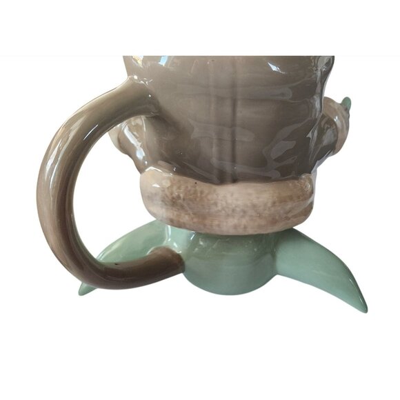 Mug Star Wars Baby Yoda Ceramic Coffee Mug 3D Design 10 Oz Cute & Collectible Gi - Picture 12 of 16